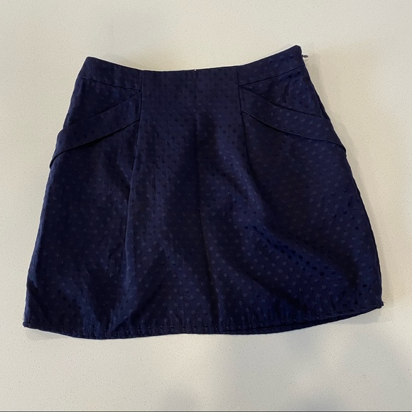 Forever 21, mini NWOT skirt - Picture 2 of 2